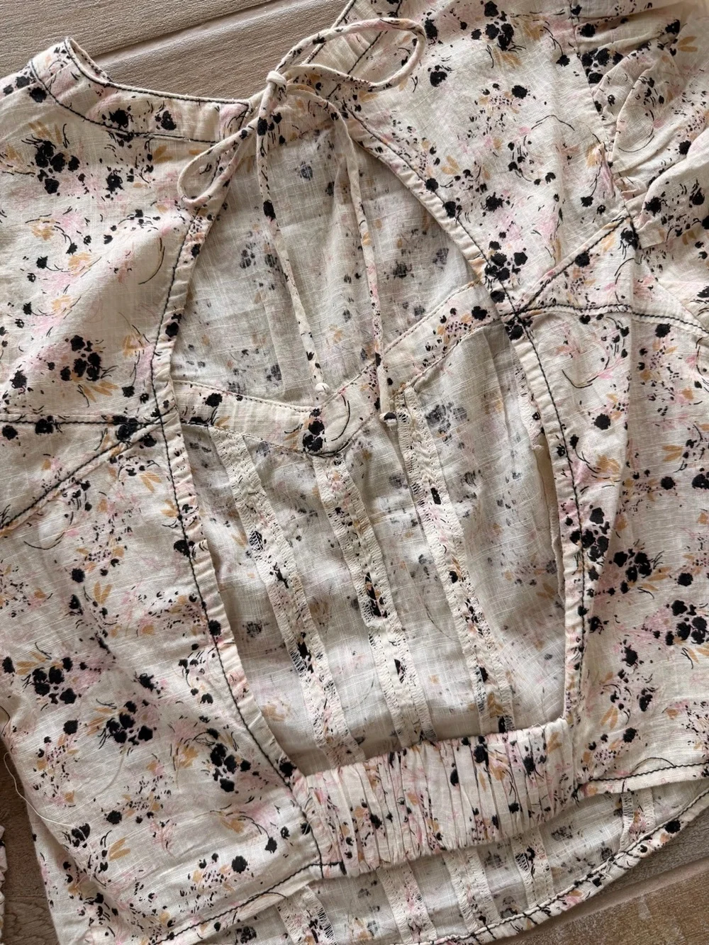 NWOT Free People Cream Floral Splatter Puff Sleeve Crop Top